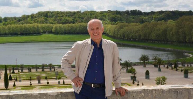 «Мемлекетке опасыздық жасады» деген өзбек дипломаты бостандыққа шықты