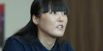 Эверестке шыққан Анар «Әлемнің жеті шыңына» шығу бағдарламасы туралы хабарлады