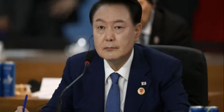 Бекінген президент берілді. Юн Сок Ель қамауға алынды