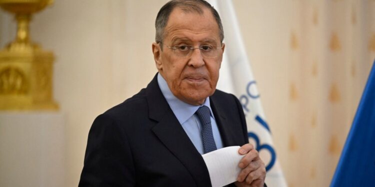 Мәңгілік министр Лавров Қазақстан басшысымен келіспейтінін 3 жылдан соң айтты