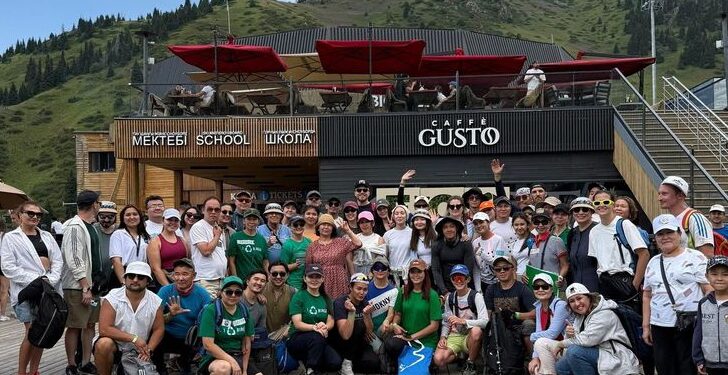 Шымбұлақта EcoDay кезінде жарты тонна қоқыс жиналды