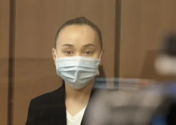 Бауыржан Байбектің аты аталды. Перизат Қайраттың ісі бойынша негізгі сот процесі басталды