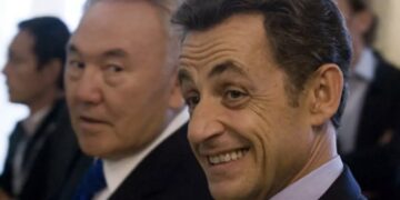 Соттала беретін Саркози тағы да бес жыл жазаға кесілді