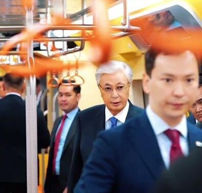 Назарбаевтың туған күніне қарай құрылысы басталған LRT Тоқаевтың туған күні алдында іске қосылды