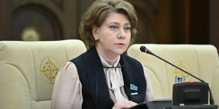 Каспийдегі қасірет құрылтайдағы депутатты қорғаныс министрлігіне әкелді